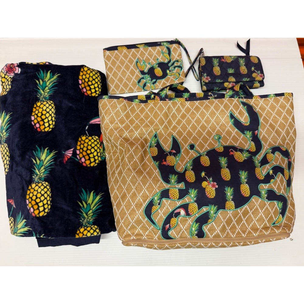 VERA BRADLEY TOUCAN PARTY  TOTE, BEACH TOWEL & WRISTLET/ WALLET BEACH BAG SET